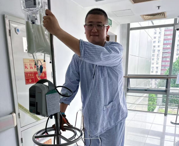 智慧优配 37岁三甲医生患晚期肠癌：还想上临床